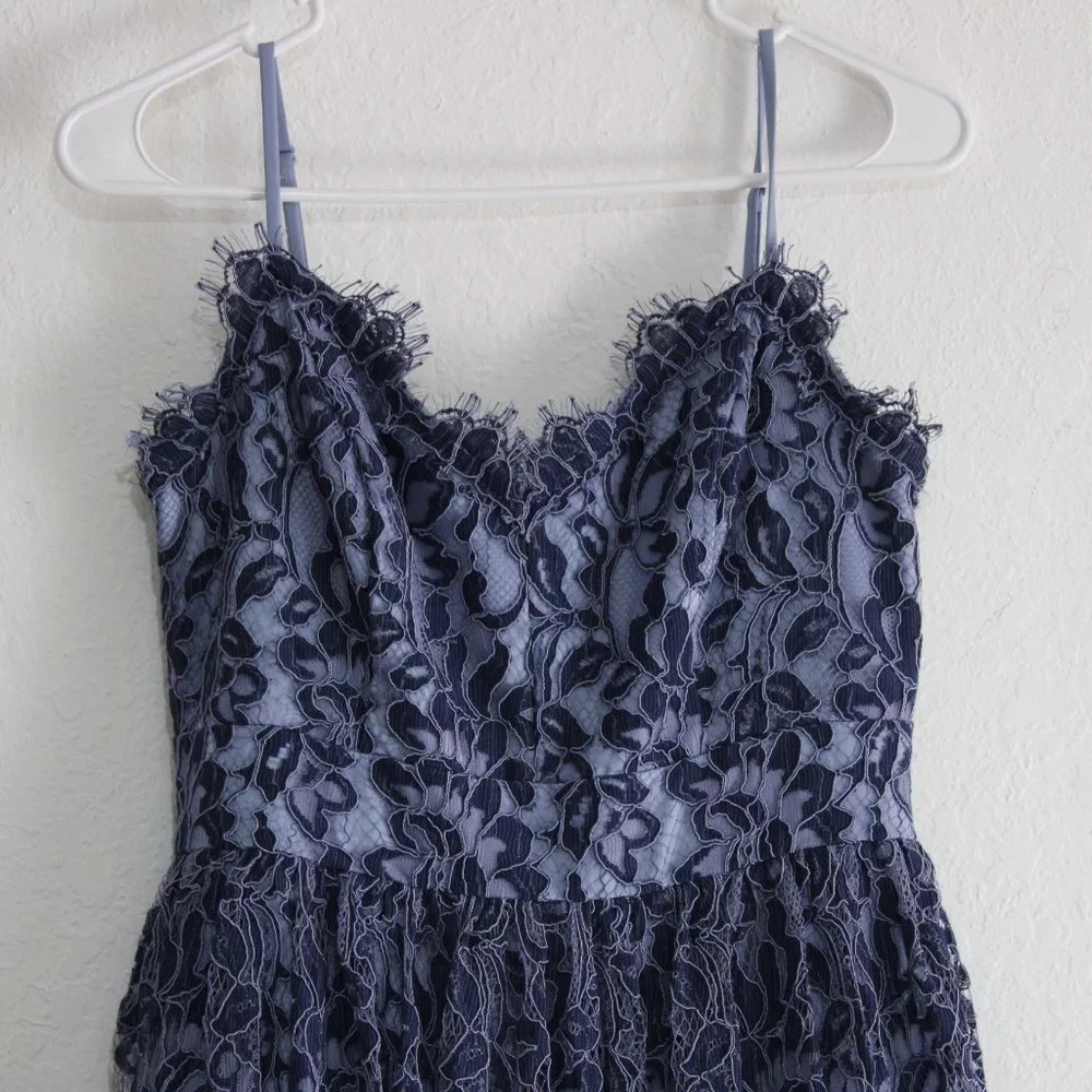 Eliza J gathered lace midi dress size 4 - Picture 3 of 11